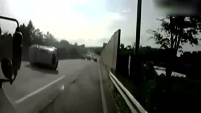 国产汽车车祸视频集锦,惊心动魄的警示录